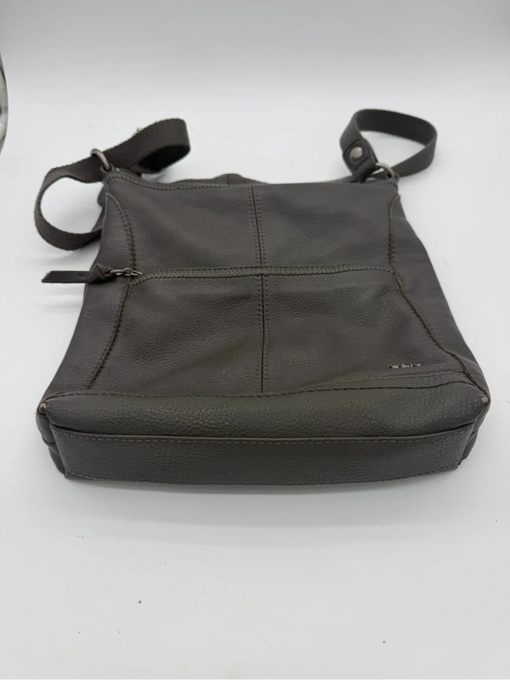 The Sak Brown Leather Messenger Crossbody Bag